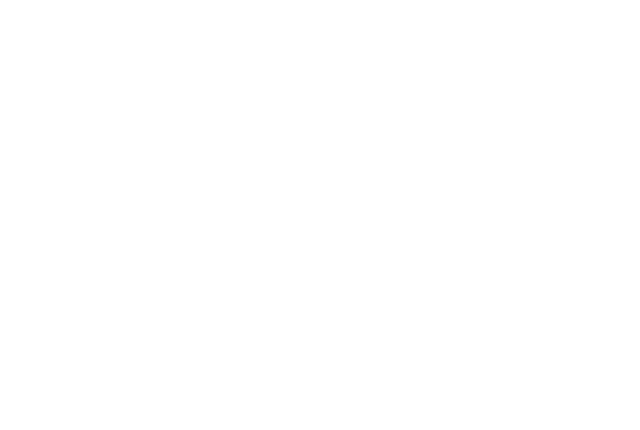 “긴 상의와 함께라면 
                                딱 붙는 레깅스가 조금 부담스럽다면, 넉넉하고 긴 기장의 상의를 활용해보자.” 자켓이나 바람막이, 가디건, 셔츠 등과 함께 입으면 마치 스키니진을 입은 듯한 느낌으로 멋스럽다.